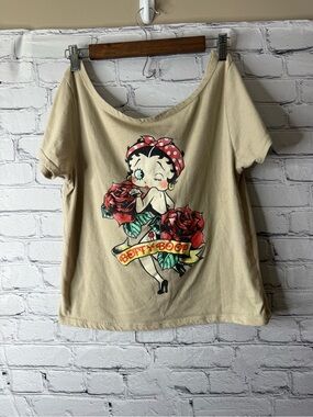 Fleischer studios Betty Boop Graphic Tee with Roses - Beige large